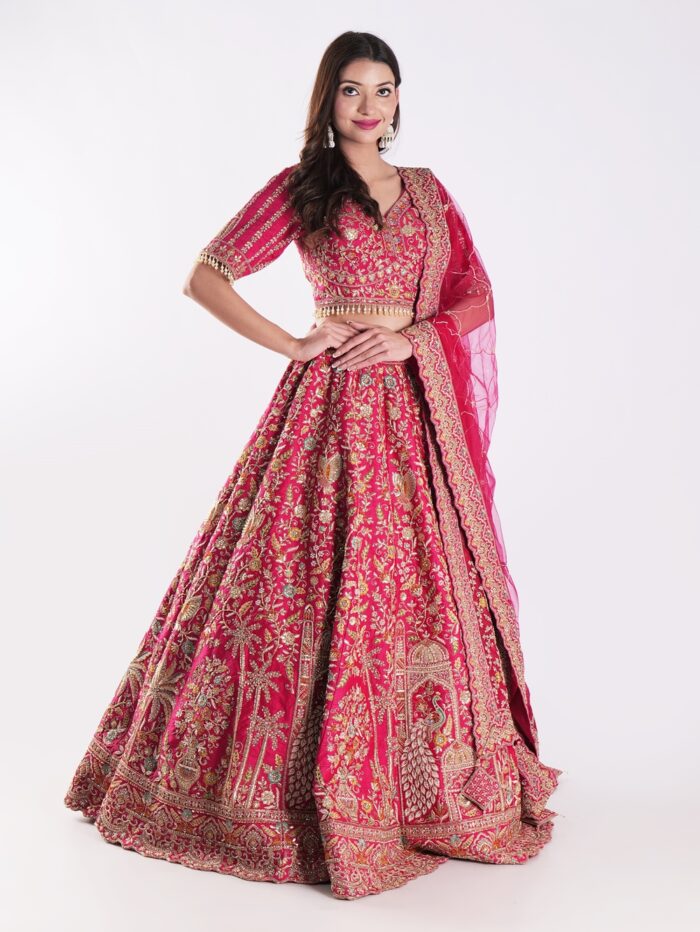 Stunning Floral Pattern With Intricate Embroidery In Gold Silver Bridal Lehenga Choli Set - Image 4